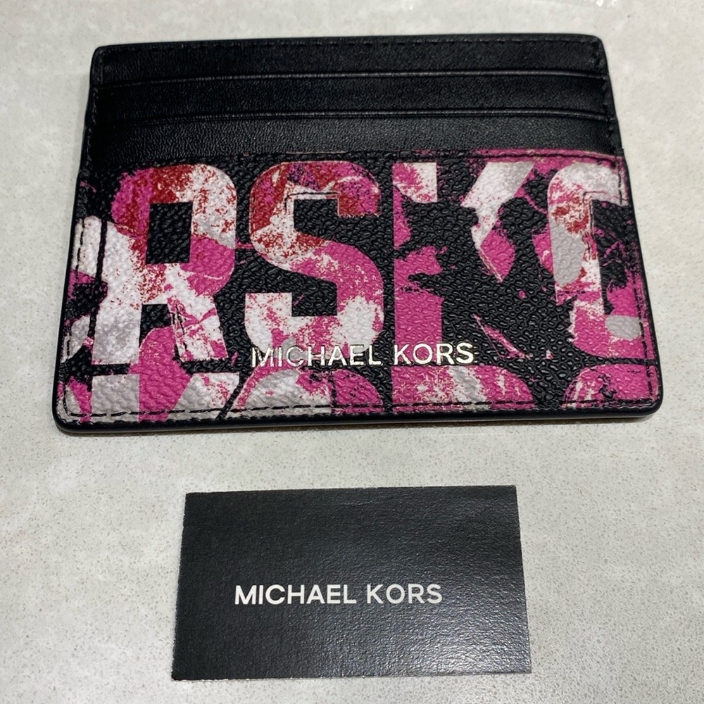 New Michael Kors Cooper Graphic Logo Red Tall Card Case 36F2LCOD1V Wallet ⭐️⭐️⭐️